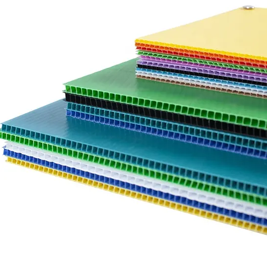 Plastic Corrugated Board