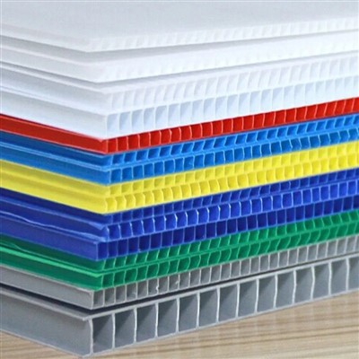 2–12 mm kohandatav gofreeritud plastikleht